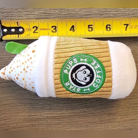 Dog Toy Coffee Cup Star Pups Posh Puppy Plush with Squeaker Dog Mom approved NWT - Picture 4 of 4